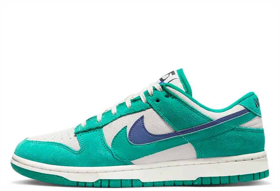 Klekt Dunk Low WMNS SE 85 Bone Green