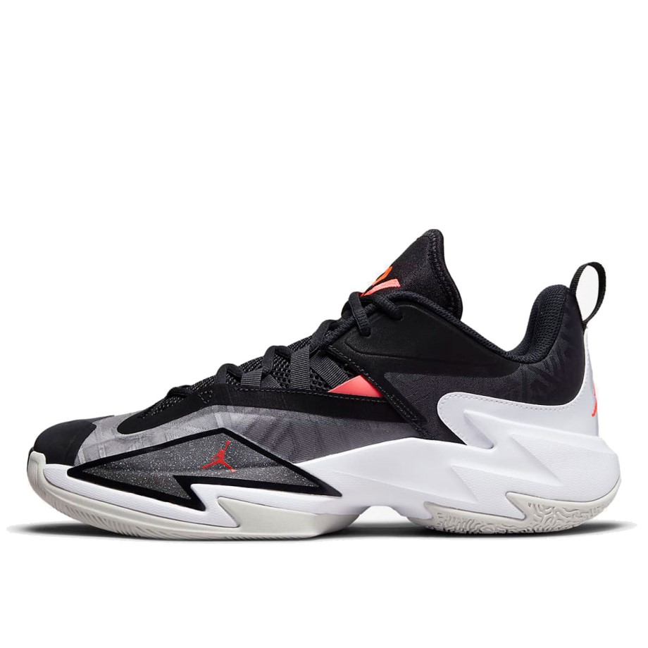 Klekt One Take 3 Black White Bright Crimson