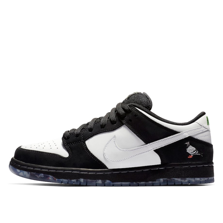 Klekt SB Dunk Low Staple Panda Pigeon