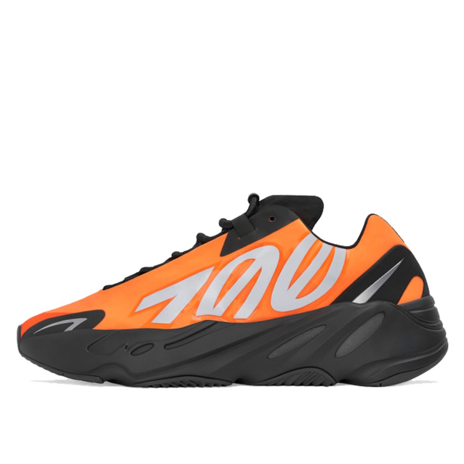 Klekt Yeezy Boost 700 MNVN Orange