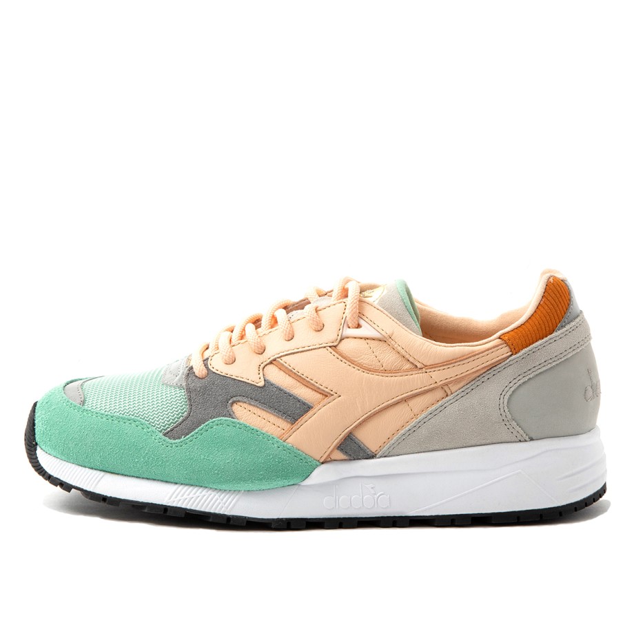 Klekt x Highsnobiety N9002 Peach Puree