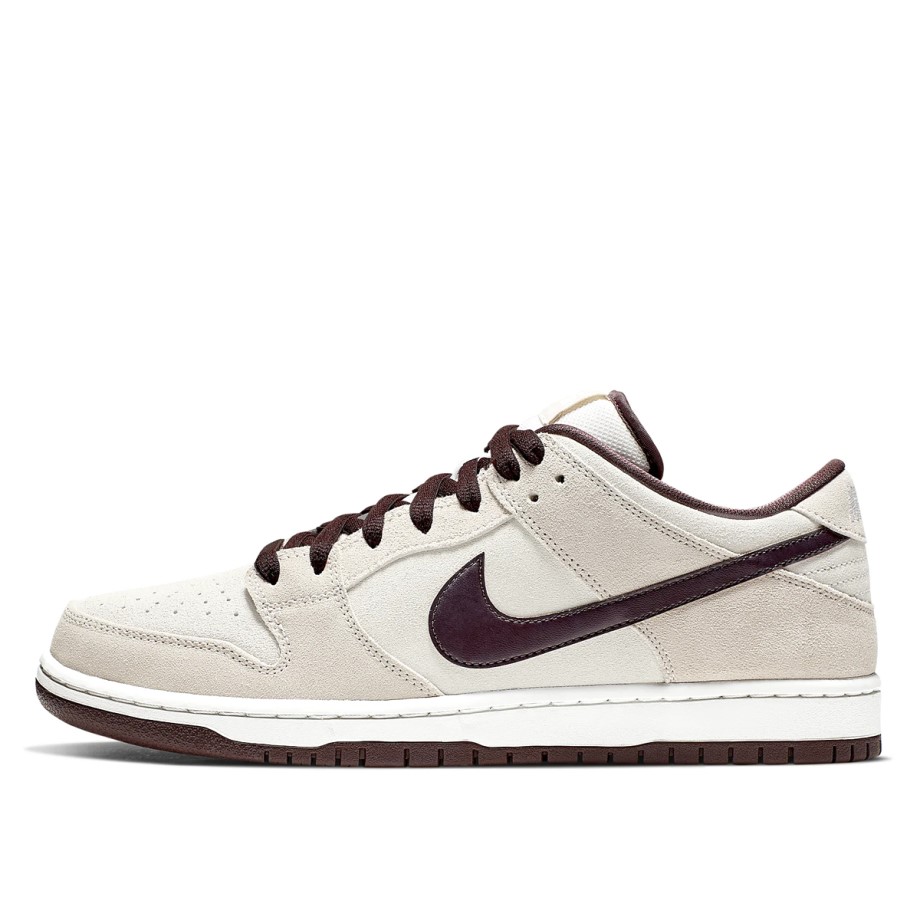 SB Dunk Low Pro Sand Klekt