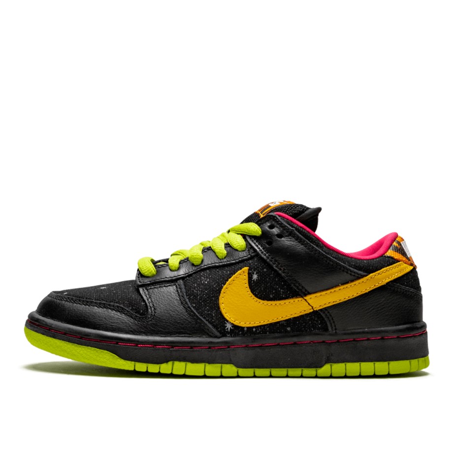 SB Dunk Low Space Tiger (2008) Klekt
