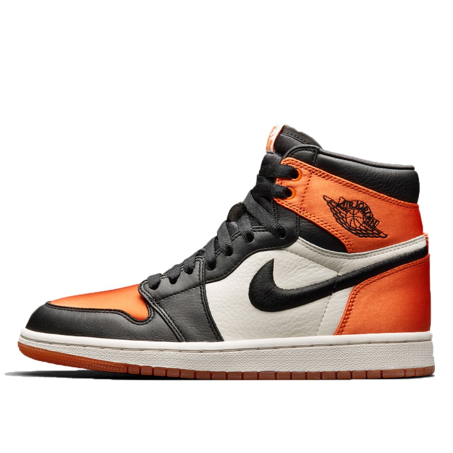 1 Retro High OG WMNS Satin Shattered Backboard Klekt