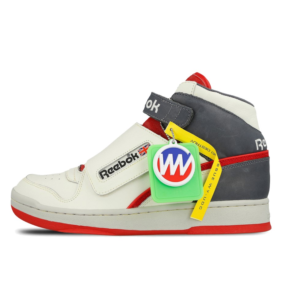 Klekt Alien Stomper Bishop Edition 40th Anniversary