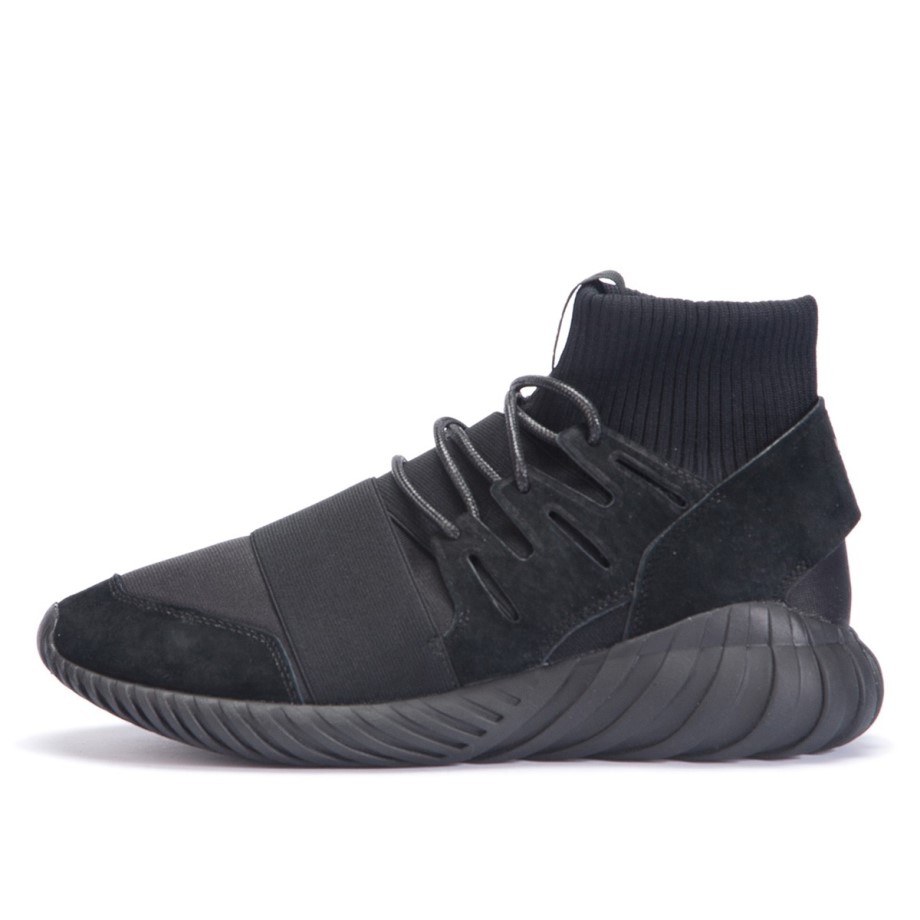 Tubular Doom Triple Black Klekt
