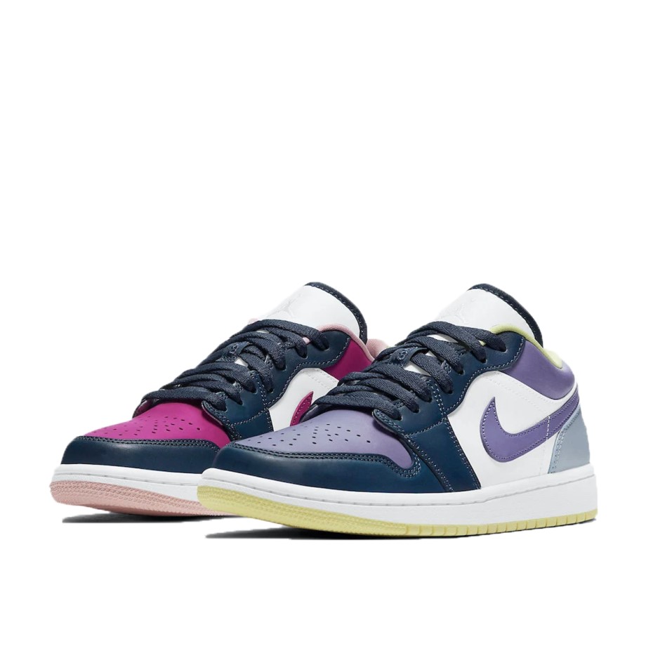 WMNS 1 Low Purple Magenta Klekt