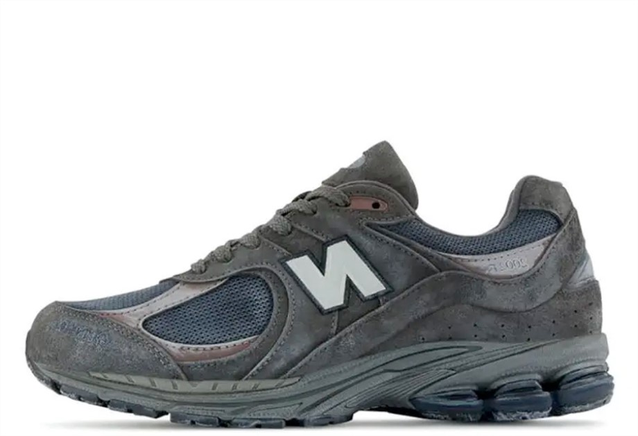 Klekt 2002R Gore-Tex Magnet Grey