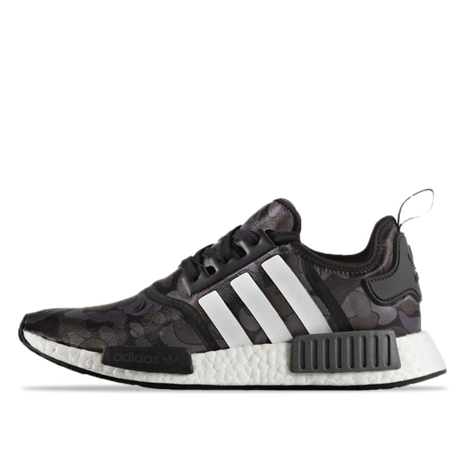 x Bape NMD R1 Black Camo Klekt
